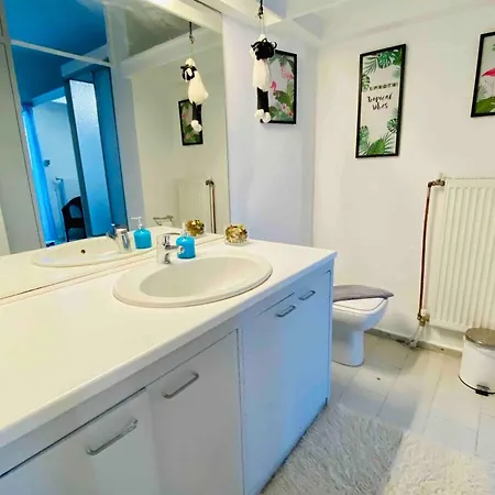 Apartment Acropolis Penthouse With 50mbps Wifi *